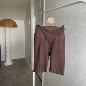 Aerie Offline Biker Shorts - S - Brown